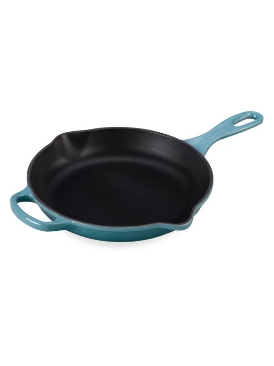 Le Creuset Signature Iron Handle Skillet/9" Flame 5 Le Creuset Signature Iron Handle Skillet/9" Flame - Image 5