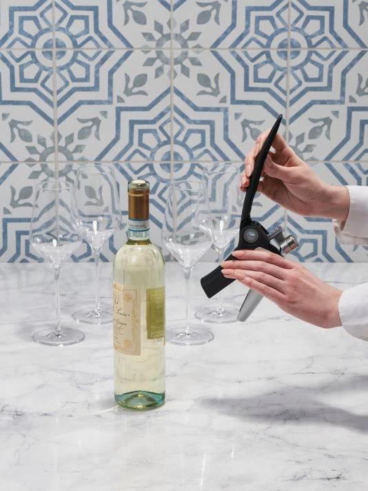 Le Creuset Compact Lever Wine Bottle Opener 2 Le Creuset Compact Lever Wine Bottle Opener - Image 2