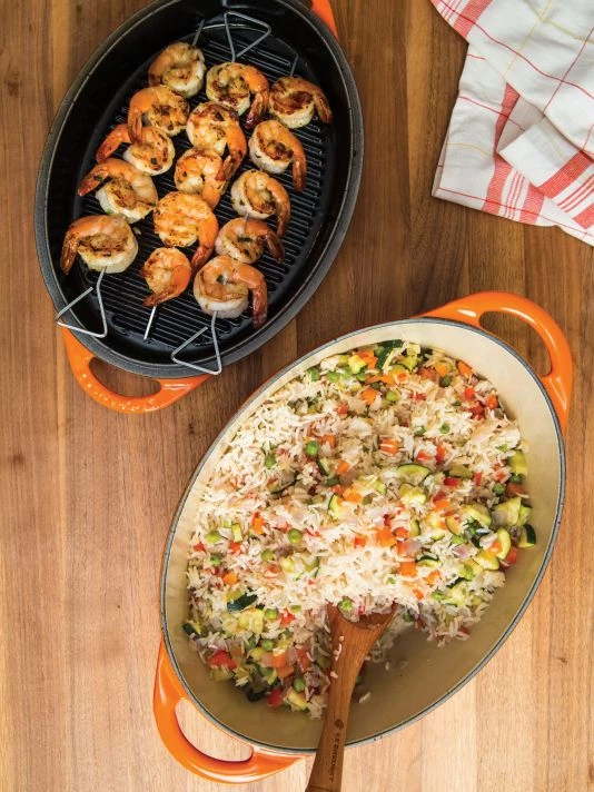 Le Creuset Revolution Wood Scraping Spoon 2 Le Creuset Revolution Wood Scraping Spoon - Image 2