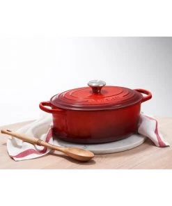 Le Creuset 5-Quart Oval Covered French Oven Cerise -Le Creuset And Meira T Sales unnamed file 196