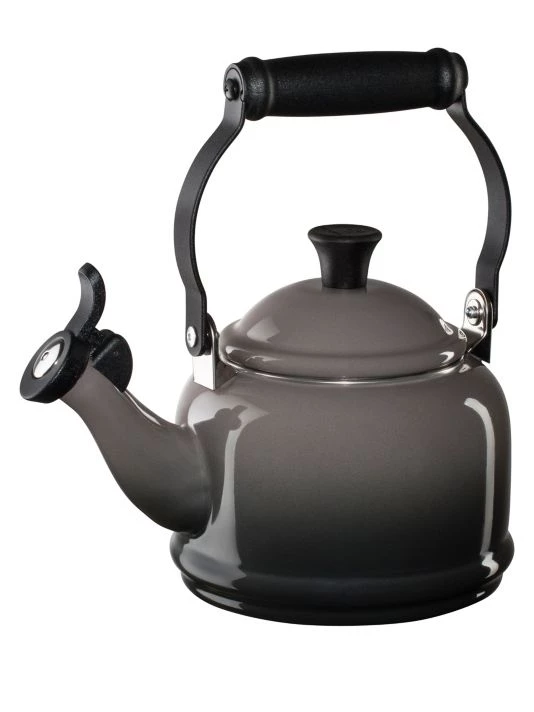 Le Creuset 1.25-Quart Demi Kettle Caribbean 4 Le Creuset 1.25-Quart Demi Kettle Caribbean - Image 4