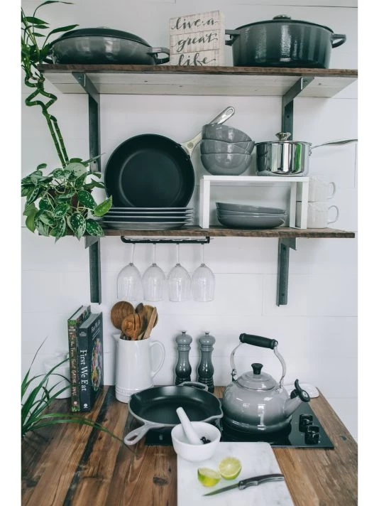 Le Creuset Soup Bowl Set Cerise 7 Le Creuset Soup Bowl Set Cerise - Image 7