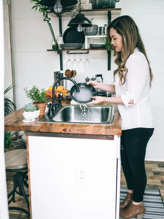 Le Creuset Soup Bowl Set Cerise 9 Le Creuset Soup Bowl Set Cerise - Image 9