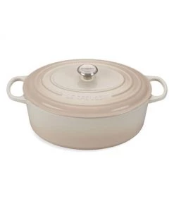 Le Creuset 9.5-Quart Signature Cast Iron Oval Dutch Oven