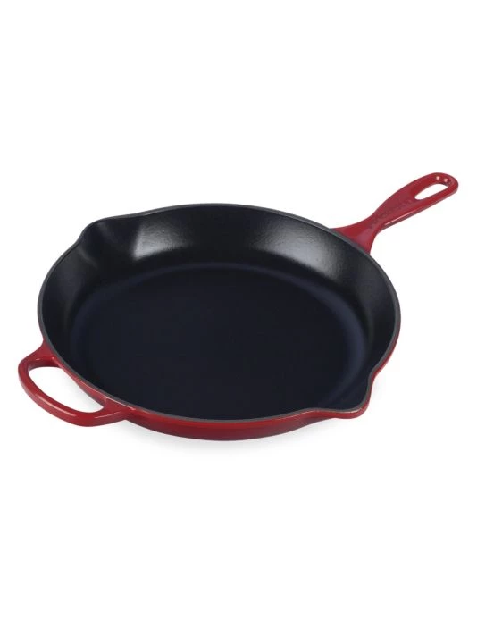 Le Creuset 11.75" Signature Iron Handle Skillet Cerise 3 Le Creuset 11.75" Signature Iron Handle Skillet Cerise - Image 3