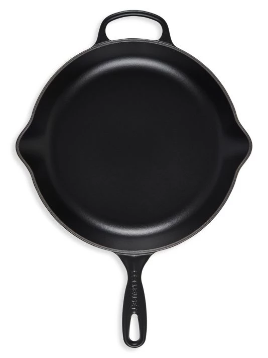 Le Creuset 11.75" Signature Iron Handle Skillet 1 Le Creuset 11.75" Signature Iron Handle Skillet