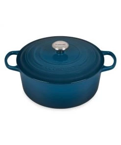 Le Creuset 7.25-Quart Signature Round Dutch Oven