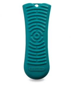 Le Creuset Silicone Cool Tool Handle Sleeve Caribbean -Le Creuset And Meira T Sales unnamed file 537