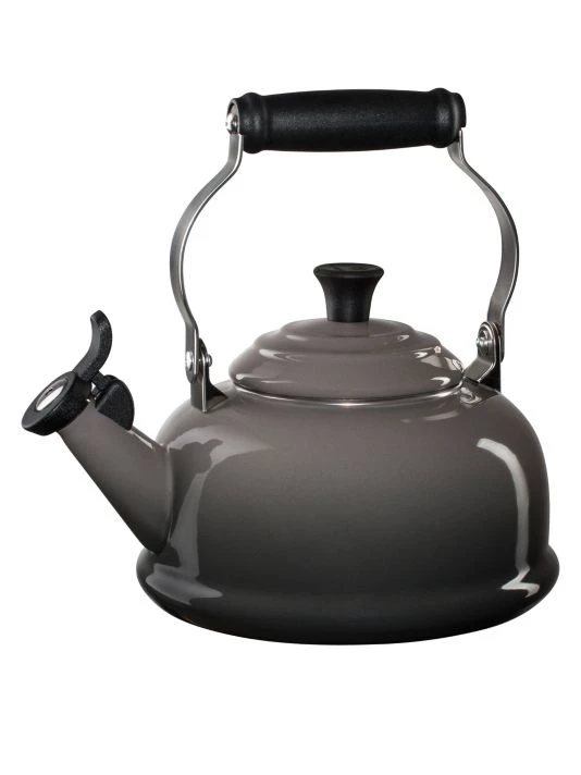 Le Creuset Classic Whistling Kettle Marseille 3 Le Creuset Classic Whistling Kettle Marseille - Image 3