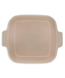 Le Creuset Heritage Square Deep Dish -Le Creuset And Meira T Sales unnamed file 554