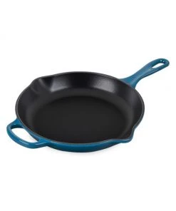 Le Creuset 10.25-Inch Signature Iron Hand Skillet