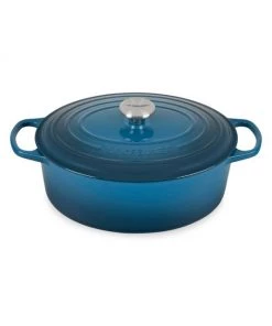 Le Creuset 6.75-Quart Signature Cast Iron Oval Dutch Oven