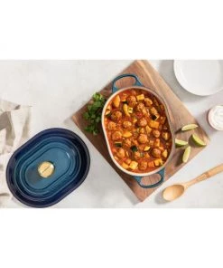 Le Creuset Signature Oval Casserole Dish -Le Creuset And Meira T Sales unnamed file 598