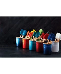 Le Creuset 5-Piece Utensil & Stoneware Crock Set Oyster 10 Le Creuset 5-Piece Utensil & Stoneware Crock Set Oyster -Le Creuset And Meira T Sales unnamed file 611