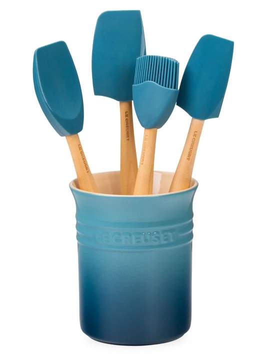 Le Creuset 5-Piece Utensil & Stoneware Crock Set Oyster 5 Le Creuset 5-Piece Utensil & Stoneware Crock Set Oyster - Image 5