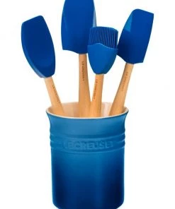 Le Creuset 5-Piece Utensil & Stoneware Crock Set Oyster 13 Le Creuset 5-Piece Utensil & Stoneware Crock Set Oyster -Le Creuset And Meira T Sales unnamed file 614