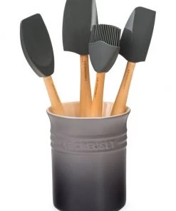 Le Creuset 5-Piece Utensil & Stoneware Crock Set Oyster 14 Le Creuset 5-Piece Utensil & Stoneware Crock Set Oyster -Le Creuset And Meira T Sales unnamed file 615