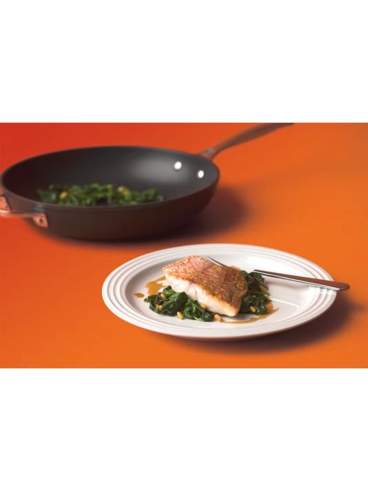Le Creuset Toughened Nonstick PRO 11" Deep Fry Pan 5 Le Creuset Toughened Nonstick PRO 11" Deep Fry Pan - Image 5