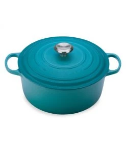 Le Creuset 7.25-Quart Signature Cast Iron Round Dutch Oven Meringue 9 Le Creuset 7.25-Quart Signature Cast Iron Round Dutch Oven Meringue -Le Creuset And Meira T Sales unnamed file 84